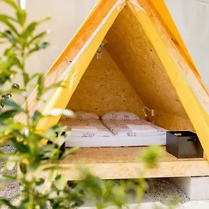  Хостел Ibis Styles The Fuzzy Log Словения