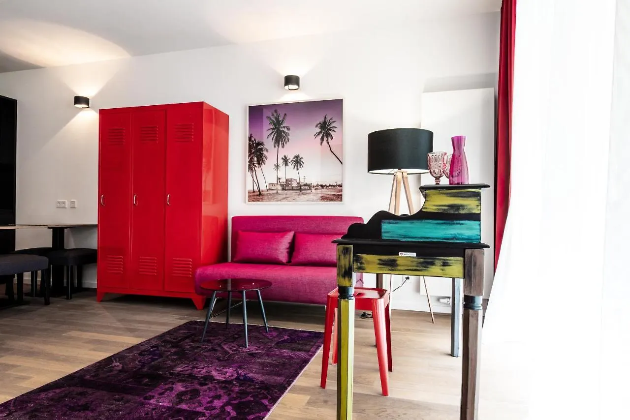 Blackhome Graz I Contactless Check-In Aparthotel